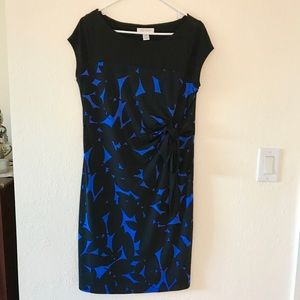 Like New- Motherhood Maternity Dress